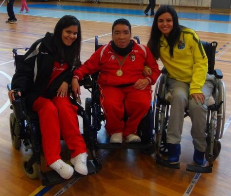 392797_520364338006698_2068725682_n