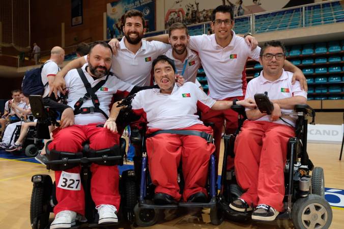 36850297_1922451444505164_8247488117821407232_o